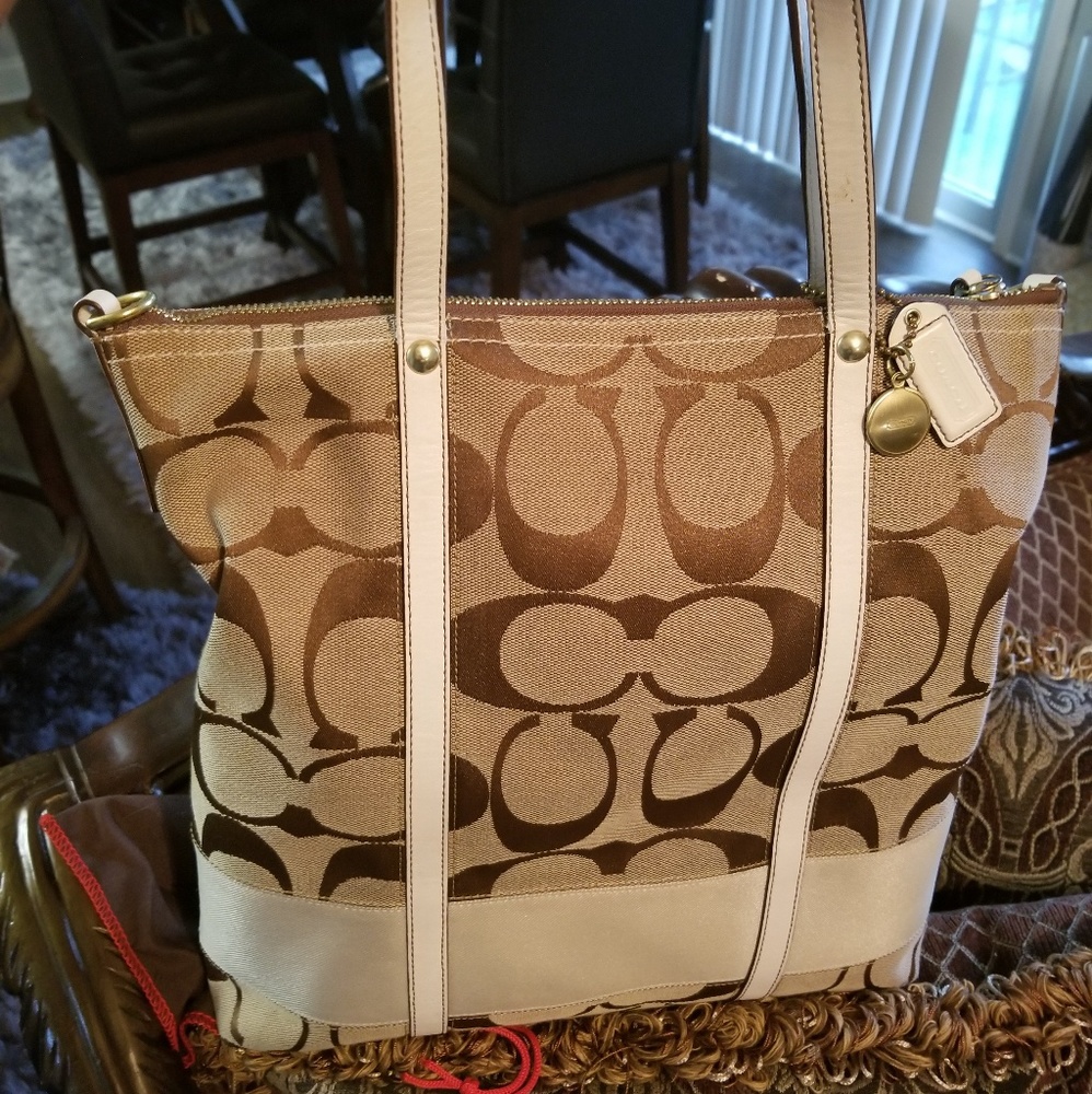 Coach purse
